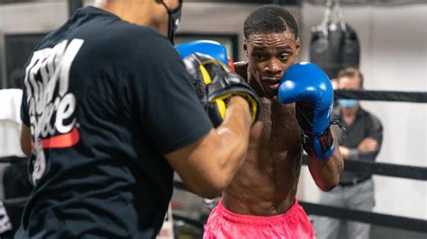 Errol Spence Jr. vs. Danny Garcia fight start time: PPV price, TV.